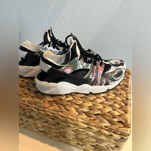 nike huarache multicolor